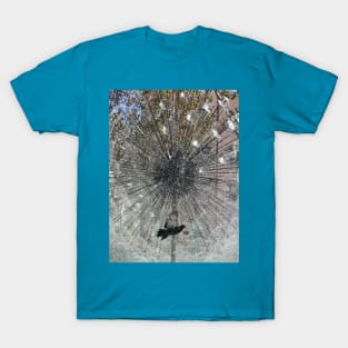 Fountain Water Bird Freedom T-Shirt